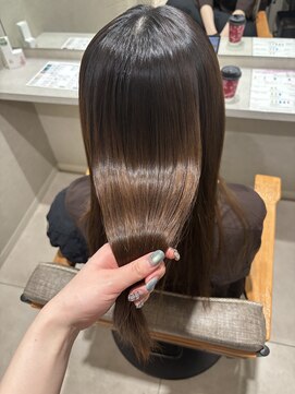 ナンバー 大分中央町店(N°) 梅雨にも負けないシルク髪へ