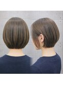 大人ショートヘア ハンサムショート ミルクベージュ ショート