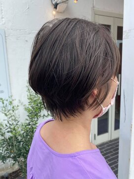 エルモ(ELMO) フォルム綺麗なショートボブ