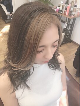 リリー ヘアーアンドビューティー(Lily) フェイスフレミングカラー