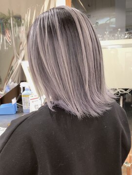 ヨハ ヘア パートナー(YOHA hair PARTNER) ◎ラベンダーホワイトバレイヤージュ　@shoki_yoha