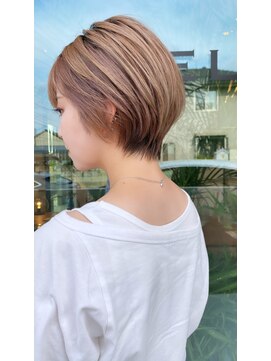 ヘリム(HELIM) 【石川尚之】大人かわいい前下がり丸みショートボブ