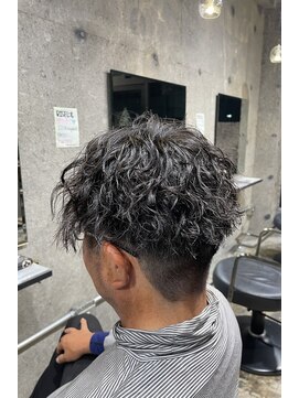 ライズ 綾瀬店(RISE) 強すぎなくて大人っぽい！スパイラル強めツイストスパイラル！