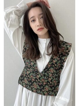 ソヨン 加古川店(SOYON) 韓国風 くびれ セミロング 艶カラー