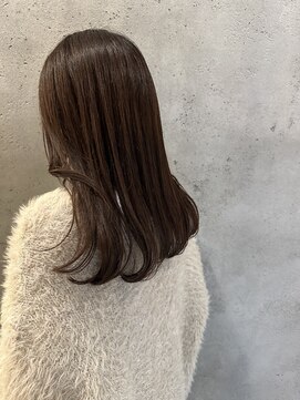 アングゥ ウル(ungu ul) レイヤースタイル/レイヤー/韓国巻き/髪質改善カラー/オージュア