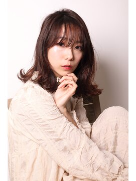 ティアラ 桜木町(TIARA) くびれミディ２０代30代髪質改善シースルーバング