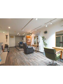 上質空間でゆっくり過ごしたい大人女性におすすめのサロン！人気の頭浸浴や頭皮や髪に優しい薬剤を導入！