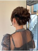 【Louvre】ゆるふわアップアレンジ