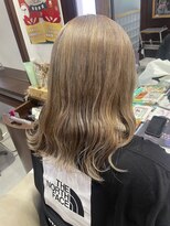 アイズウェスト(I's WEST)&nbsp;ミルクティーベージュ/ブリーチカラー/ハイトーンカラー