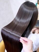 ユーザ(YUZA)&nbsp;美髪縮毛矯正×最高峰髪質改善トリートメント×グレージュ