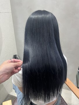 リトバイトゥルークリエイション 大宮(Re:to by True Creation) 【韓国風】コリアンブルーブラック×うる艶ロング