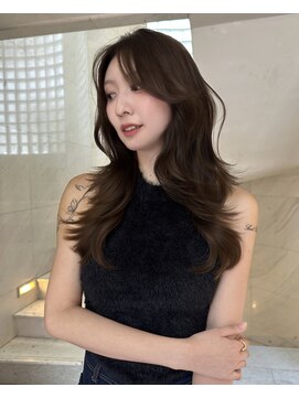 サイン 表参道(SIGN) お洒落なレイヤーカットハッシュカットレイヤーボブ渋谷