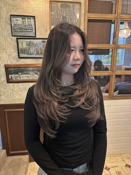 スリー(three) レイヤーカット