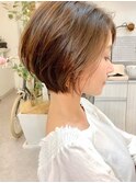 小顔似合わせカットメルティカラーナチュラル大人ショートボブ