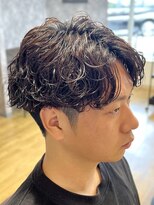 デプト(DEPT.)&nbsp;波巻きスパイラルパーマセンターパートフェードツイストパーマ