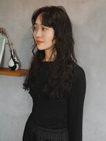 サニー(Sany)&nbsp;秋冬おすすめスパイラルパーマとボルドー