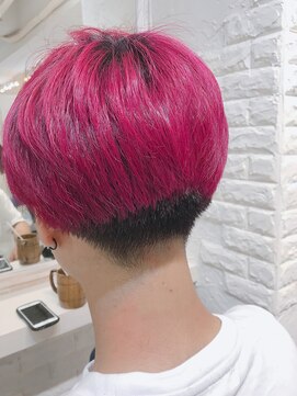 ウーロス(uros.) 前下がり美人