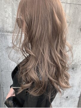 クオン 伊勢崎(QUON.) 【L.O.G 齋藤】オフィスで浮かない大人アッシュカラー