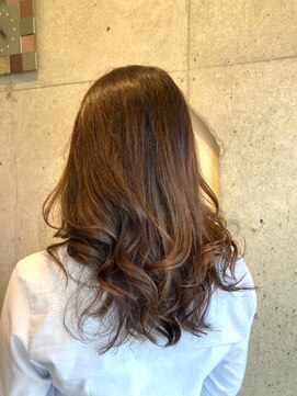 美容室 ル クラージュ ロング巻き髪