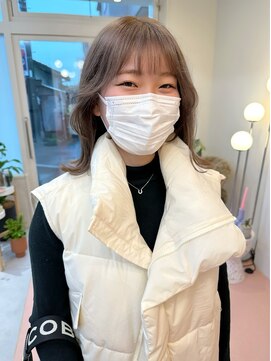 ミテ(mite) アッシュグレージュ