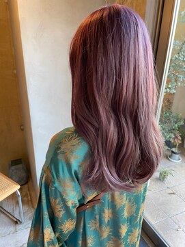 シー 岡崎(,SHE) 斜めバング/グレージュカラー/デザインカラー/東岡崎