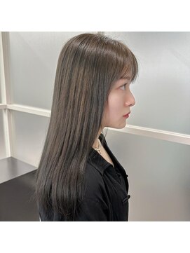 ネウィ 所沢(newi) グレージュ×グリーン×おしゃれ