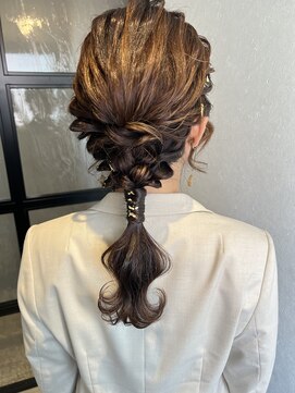 ペピンバイメルシー(pepin by merci.) *編み下ろしヘア【結婚式/お呼ばれ/イベント】