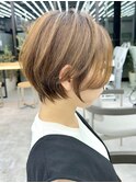 大人ショートボブ丸みショートカットマッシュショート前髪なし