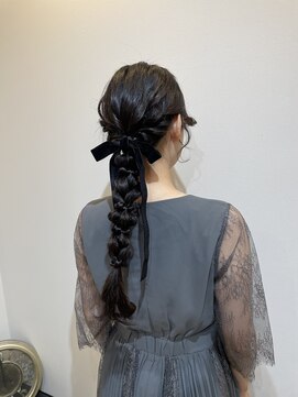 ヘアコレクション アンジュ(Hair collection Unge) 編み下ろしヘア