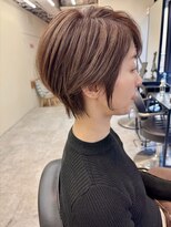 バッカ 横浜桜木町店(BACCA)&nbsp;ショート　くびれ　ショートボブ　ハイライト　白髪ばかし