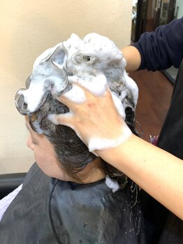 エテルノ リンド 美容室(Eterno Lindo)の写真/【19周年☆VEENA＋カット￥5200、VEENA＋プチスパ＋ミントシャンプープレゼント￥5200】髪・心リフレッシュ