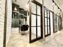 アリアツイン バイ エクラート 池袋西口店(ARiA TWiN by ECLART)