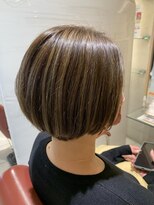 エム インターナショナル 白岡 キュート(EMU international CUTE)&nbsp;小顔見せ叶う大人の上品ボブ