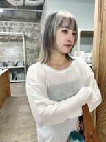 イン(in.)&nbsp;コントラストカラー/ハイライトローライト/ウルフヘア