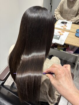 エスト(est) カラーで美髪ケア/M3D髪質改善カラートリートメント