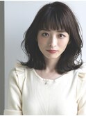 【emu井上信洋】ゆるふわ甘めな愛されくびれミディ【エミュ】