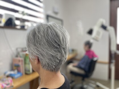 ホワイトアンドブラックの写真