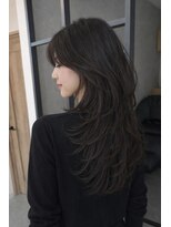 エトワ 中央店(etoi)&nbsp;大分ハッシュカット胸上鎖骨下ミディアムレイヤースタイルかるめ