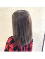 ニコ(hair room nico)&nbsp;重めのスタイルもカラーで柔らかく