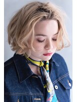 メーヴェ(Mowen)&nbsp;mowen 南堀江ブロンドカラー×ミニボブ ×大人可愛い