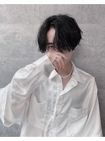 シン(syn) 前下がり シルエットマッシュウルフ