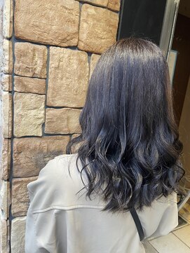 リーオオサカ(Lee Osaka) アッシュカラー