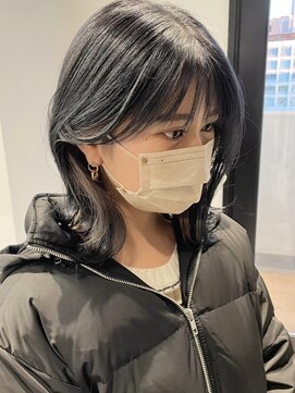 ツキ 横浜店(tuki) イヤリングカラーインナーカラーハイライトフェイスフレーミング