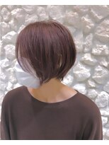 モアナ バイ ヘッドライト 二俣川店(Moana by HEADLIGHT)&nbsp;Moana#白髪ぼかし#ショートボブ#大人可愛い