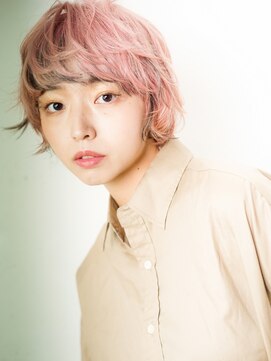 アイリー 名古屋(A/LEE) ふんわりショートボブ