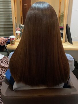 クララ カシハラ(CLALA Kashihara) 髪質改善/チョコレートブラウン/ストレートヘア