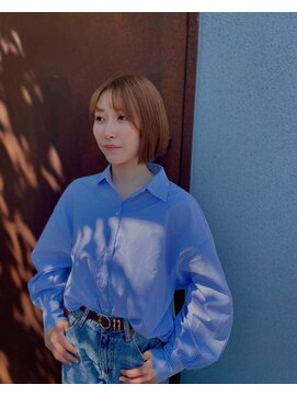 ユーヘン(uhem) 黒縁メガネボブ