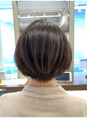 ショートボブ