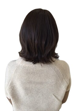ヘアーズファイン(hair's fine) 20代30代◎暗髪くびれミディアム×小顔