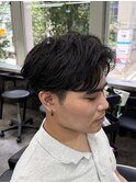 メンズセンターパートニュアンスパーマアップバング